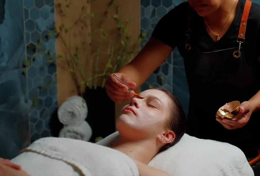 Signature Facial Treatment Luxury facial treatment at Fusion Spa & Resort for radiant, hydrated, and refreshed skin
